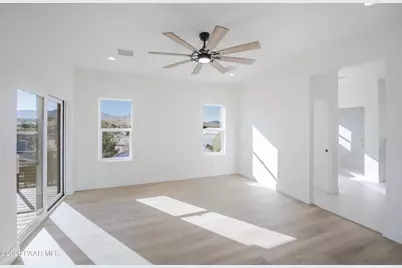 10603 E Straight Arrow Road, Dewey-Humboldt, AZ 86327 - Photo 15