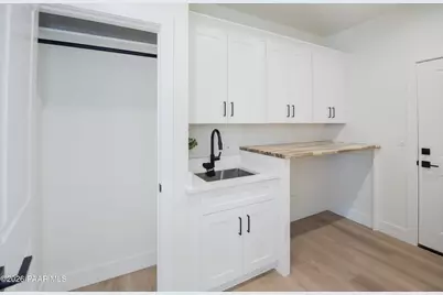 10603 E Straight Arrow Road, Dewey-Humboldt, AZ 86327 - Photo 25