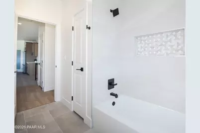 10603 E Straight Arrow Road, Dewey-Humboldt, AZ 86327 - Photo 23