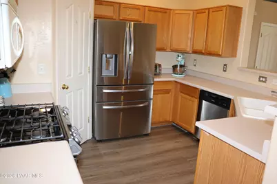 7300 N Summit View Drive, Prescott Valley, AZ 86315 - Photo 5