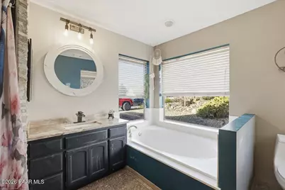 929 N Latigo Lane, Dewey-Humboldt, AZ 86327 - Photo 17