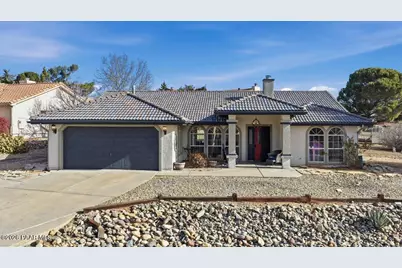 929 N Latigo Lane, Dewey-Humboldt, AZ 86327 - Photo 1