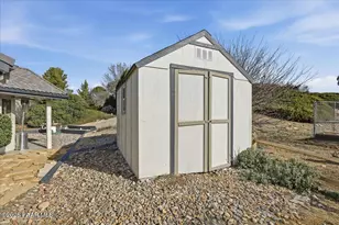 929 N Latigo Ln, Dewey-Humboldt, AZ 86327 - Photo 27