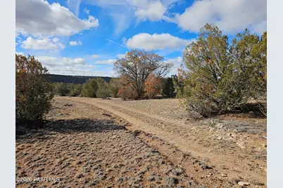 30022 W Amalia Road, Seligman, AZ 86337 - Photo 1