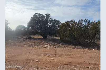 56056 N Bridge Canyon Parkway, Seligman, AZ 86337 - Photo 1