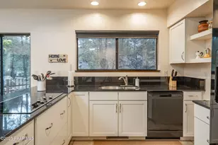 285 Edgewood Ct, Prescott, AZ 86303 - Photo 9