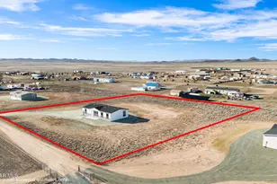 7420 E Bunkhouse Rd, Prescott Valley, AZ 86315 - Photo 5