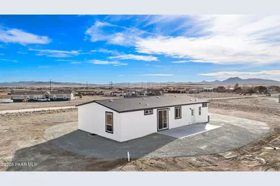 7420 E Bunkhouse Road, Prescott Valley, AZ 86315 - Photo 3