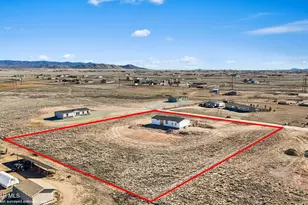 7420 E Bunkhouse Rd, Prescott Valley, AZ 86315 - Photo 3