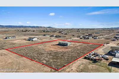 7366 E Bunkhouse Road, Prescott Valley, AZ 86315 - Photo 3