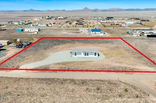 7366 E Bunkhouse Rd, Prescott Valley, AZ 86315 - Photo 3