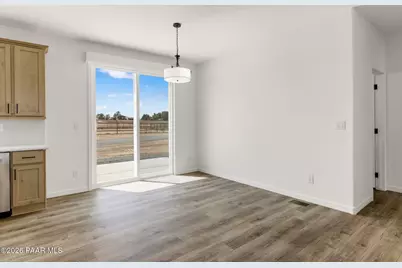 7366 E Bunkhouse Road, Prescott Valley, AZ 86315 - Photo 13