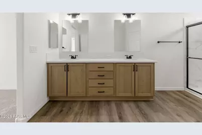 7366 E Bunkhouse Road, Prescott Valley, AZ 86315 - Photo 17