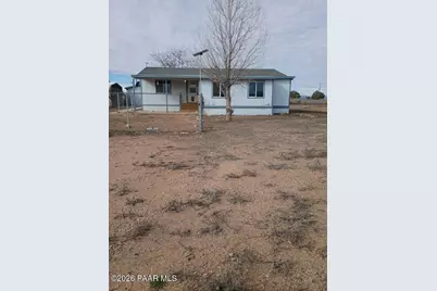 2050 W Curtis Ranch Road, Paulden, AZ 86334 - Photo 1