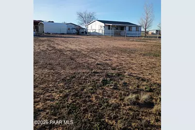 2050 W Curtis Ranch Road, Paulden, AZ 86334 - Photo 3