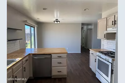 8613 E Hopi Drive, Prescott Valley, AZ 86314 - Photo 3