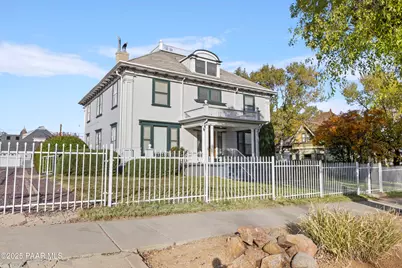 128 N Mount Vernon Avenue, Prescott, AZ 86301 - Photo 1