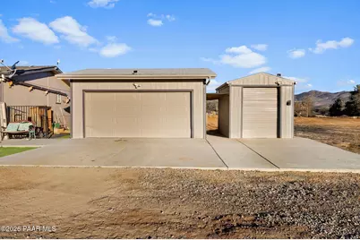 485 N Old Coach Trail, Dewey-Humboldt, AZ 86327 - Photo 5