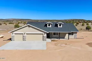 1220 E Cougar Rdg Rd, Paulden, AZ 86334 - Photo 31