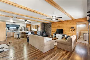 33694 W Gallina Rd, Seligman, AZ 86337 - Photo 9