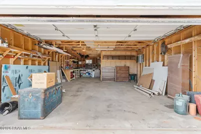 44044 N Haywire Road, Ash Fork, AZ 86320 - Photo 17