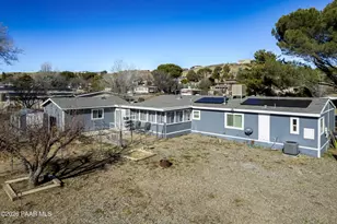10293 E Manzanita Trail, Dewey-Humboldt, AZ 86327 - Photo 25