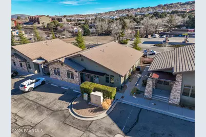 3605 Crossing Drive, Unit B, Prescott, AZ 86305 - Photo 5
