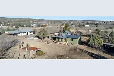 685 W Iris Road, Paulden, AZ 86334 - Photo 1