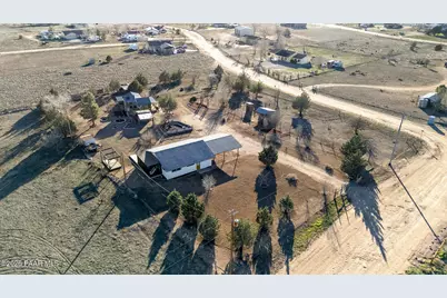 685 W Iris Road, Paulden, AZ 86334 - Photo 33