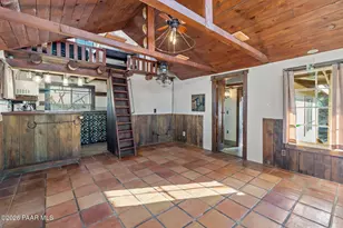 685 W Iris Rd, Paulden, AZ 86334 - Photo 17