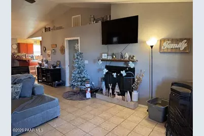 1900 Colors Of The Wind Road #R, Dewey-Humboldt, AZ 86327 - Photo 3