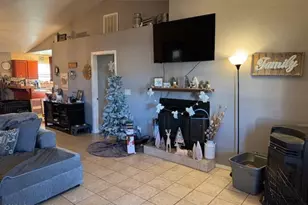 1900 Colors of the Wind Rd, Dewey-Humboldt, AZ 86327 - Photo 3