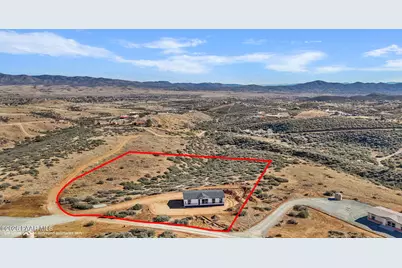 9905 E Ringold Road, Dewey-Humboldt, AZ 86327 - Photo 1