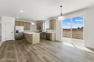 9905 E Ringold Rd, Dewey-Humboldt, AZ 86327 - Photo 7