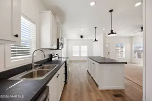 360 W Granada Dr, Paulden, AZ 86334 - Photo 3