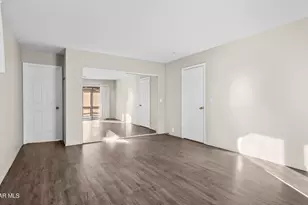 11113 E Cochise Circle, Dewey-Humboldt, AZ 86327 - Photo 15