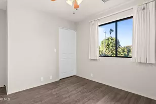 11113 E Cochise Circle, Dewey-Humboldt, AZ 86327 - Photo 9