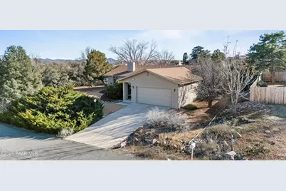 11113 E Cochise Circle, Dewey-Humboldt, AZ 86327 - Photo 1