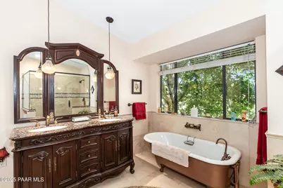 12070 W Kelton Lane, Skull Valley, AZ 86338 - Photo 27