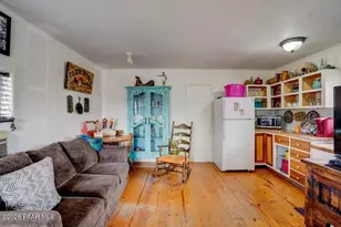 23256 S Mountainaire Dr, Yarnell, AZ 85362 - Photo 19