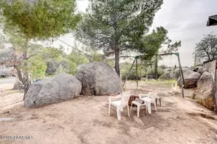 23256 S Mountainaire Dr, Yarnell, AZ 85362 - Photo 15