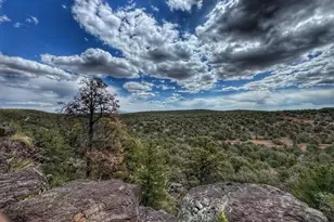 44600 N Shadow Rock Trail, Seligman, AZ 86337 - Photo 1