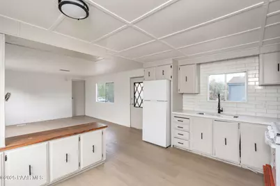 4420 E Katie Circle, Prescott Valley, AZ 86314 - Photo 11