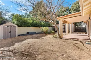 11055 E Lariat Ln, Dewey-Humboldt, AZ 86327 - Photo 31