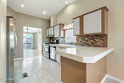 12170 E Obsidian Loop Road, Dewey-Humboldt, AZ 86314 - Photo 7