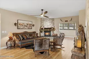 1560 Southpark Cir, Prescott, AZ 86305 - Photo 5