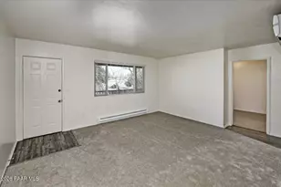 425 S Alarcon St, Prescott, AZ 86303 - Photo 7