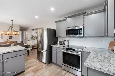 9780 E Sagebrush Drive, Prescott Valley, AZ 86314 - Photo 11