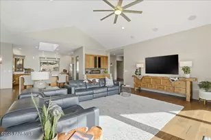 1370 Ridgewood Dr, Prescott, AZ 86305 - Photo 17