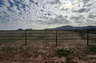 00Xxa3 W Williams Rd, Aguila, AZ 85320 - Photo 1